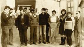 1990